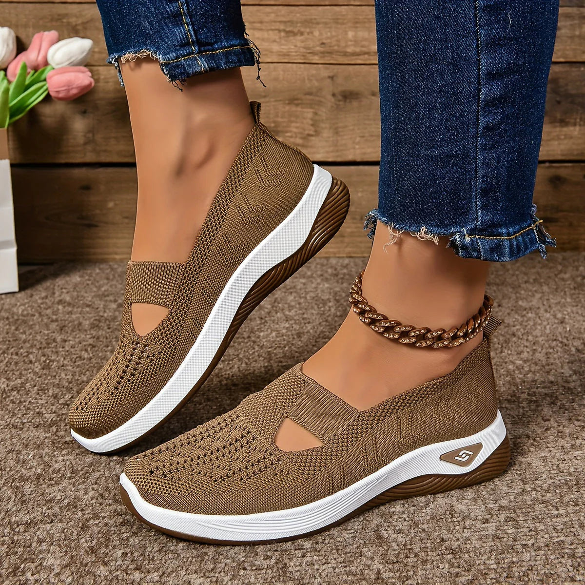 CloudWear™ – Atmungsaktive und Ultra-Komfortable Orthopädische Sneaker für Damen