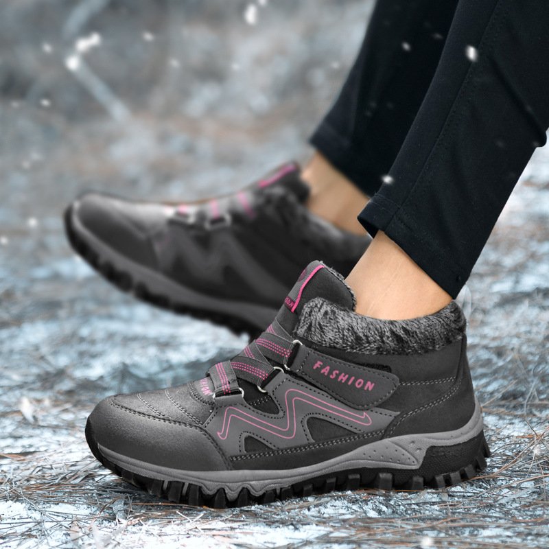 Monarch Wear - Kältebeständige Winterstiefel 2024