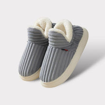 FluffEase™ Therapeutische Winterpantoffeln – Wärme jederzeit | 1+1 GRATIS