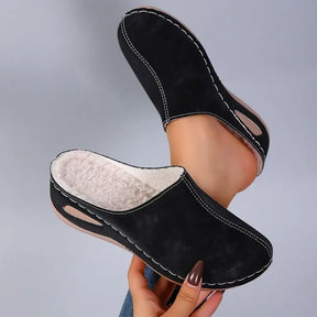 Élise™ – Warme orthopädische Hausschuhe