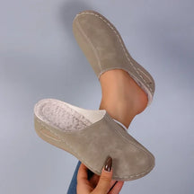 Élise™ – Warme orthopädische Hausschuhe