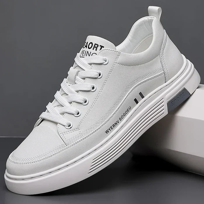 Monarch Wear - Lässige Leder-Sneaker im flachen Sportstil