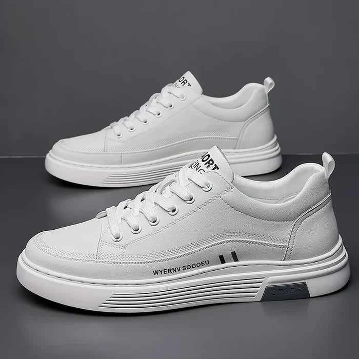 Monarch Wear - Lässige Leder-Sneaker im flachen Sportstil