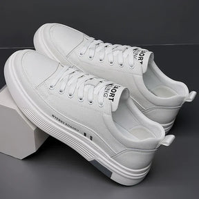 Monarch Wear - Lässige Leder-Sneaker im flachen Sportstil