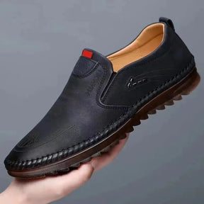 Monarch Wear – Slip-On-Mokassins aus Leder für Herren